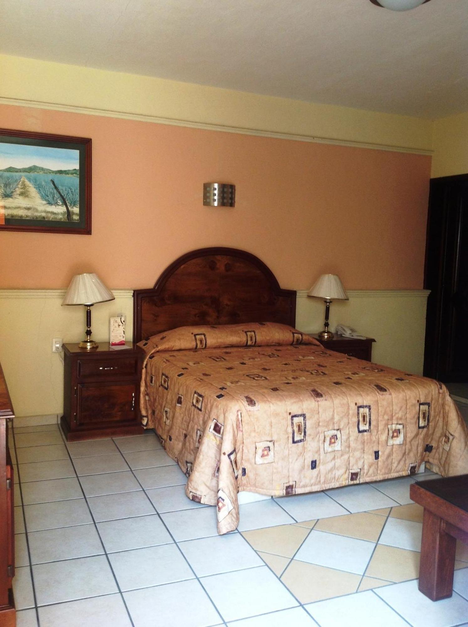 Hotel Plaza Jardin Tequila Esterno foto